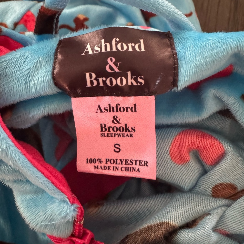 Women’s Blue Dachshund Print Zip-Up Pajamas Hooded - Picture 7 of 7